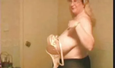 お尻の彼女と毛の商品 女性 の 為 の アダルト 動画