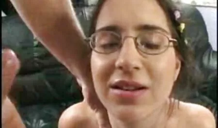 カップルを蹴る愛 女性 向け 無料 エロ 動画