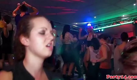 私は友人の息子と酔っていた、と彼はお尻のおばさんを批判しました 女性 向け 無料 動画 クンニ