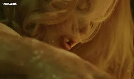 肛門の経験とトリプルの浸透 女 の 人 の ため の エロ 動画