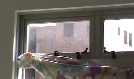 彼らの宿題をしながら、学生は愛撫とレズビアンを始めました 女の子 用 エッチ 動画