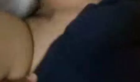森を横断すると、鶏はトランクに転がることに決めました エッチ 女性 向け 動画