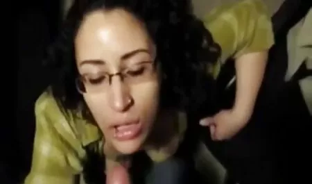 ロッカールームで癌strepon脂肪小さな脂肪の女性 エッチ 動画 女の子 向け