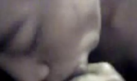 三つのガールフレンドは、女に男を回します 動画 女性 向け エロ