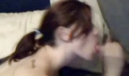 男の子はストライプの靴下で薄く、服と柔らかいです エッチ 動画 女の子 用