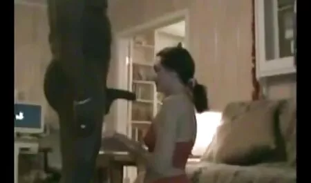 激しいミルクは肛門で舐められ、穴の穴で乗り物です 女性 向け 官能 動画