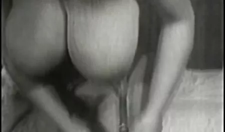 豆腐は彼女の友人の肛門の混練を与えます 女性 向け エロ 動画 電マ